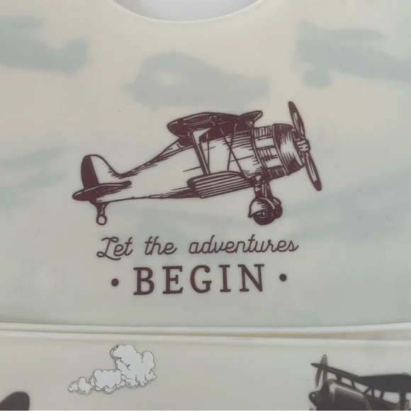 New! Badgley Mischka Vintage "Let the adventures Begin" Silicone Bib Set - Picture 3 of 7